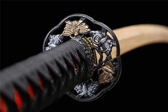 Tsuba-Katana-Papillon-Bois